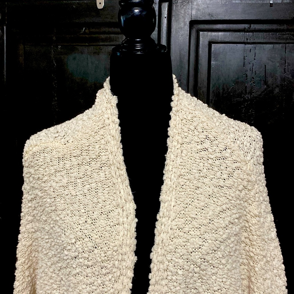Umgee Cream SHERPA Cardigan - size Medium - Picture 4 of 9